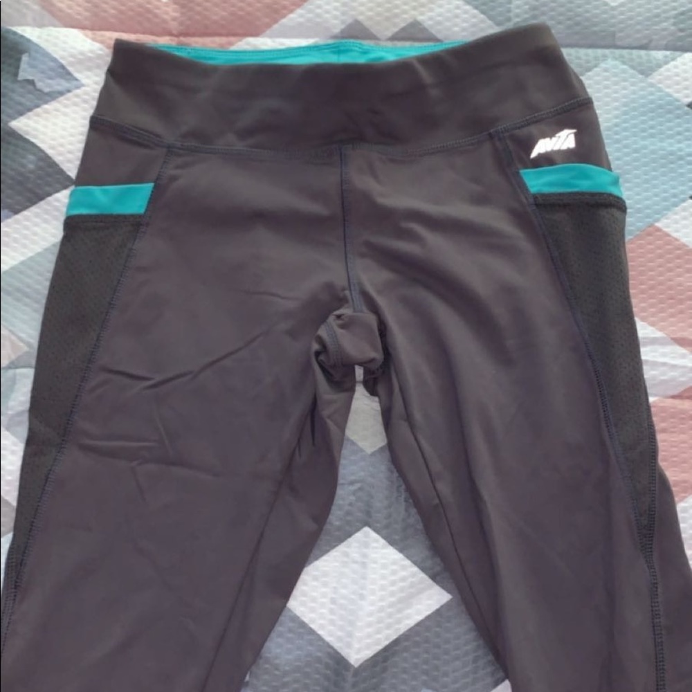 Work out cropped leggings